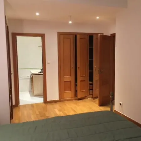 Novo Muito Confortavel Com Vista Rio Apartament Algés