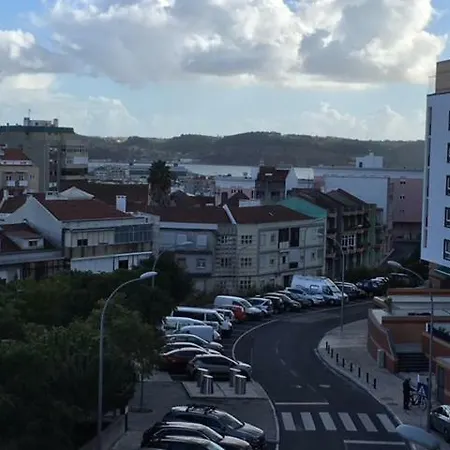 Novo Muito Confortavel Com Vista Rio Διαμέρισμα Alges